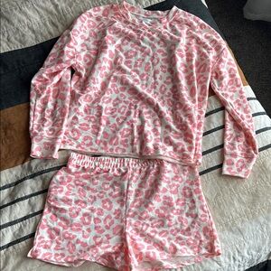 Grayson Threads Pink and White Leopard Print Sleep Set